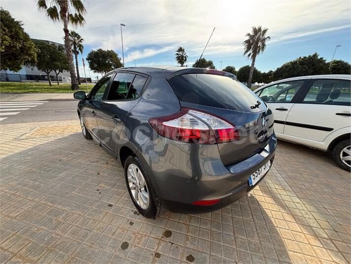 RENAULT Megane Bose Energy dCi 110 SS Euro 6